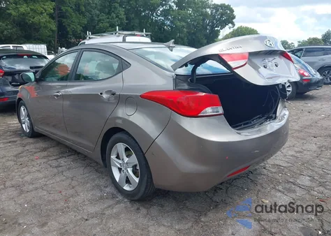 2013 Hyundai Elantra Gls from USA, damaged, VIN 5NPDH4AE7DH261999
